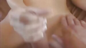 Kurvig rödhårig styvmamma thailändsk porrfilm som blåser POV-kuk under tabubelagd sex